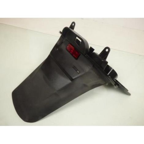 [PRODUIT D'OCCASION] Bavette arrière origine pour scooter Suzuki 125 Burgman 2002-2006 (1/5)