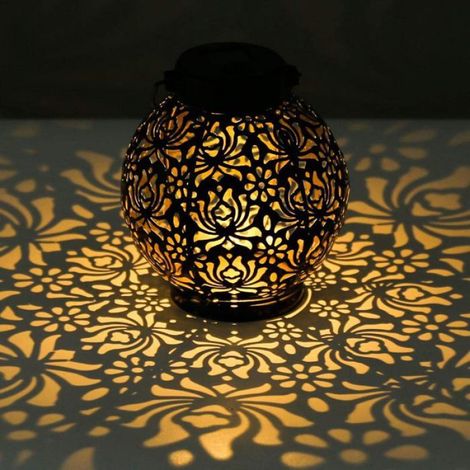 1 Lanterne solaire, Métal, Étanche IP44, Abat-jour creux, Noir, Jardin, Patio, Cour (1/5)