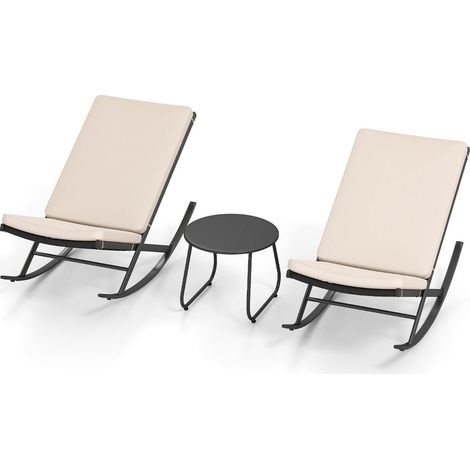 3-teiliges Rattan-Gartenmöbelset mit Schaukelstühlen und Tisch