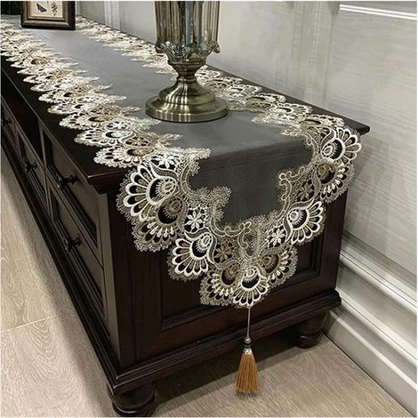 Élégant chemin de table ovale en dentelle avec broderie anti-poussière pour meuble TV et commode, nappe à pompons 40 x 220cm . (1/3)