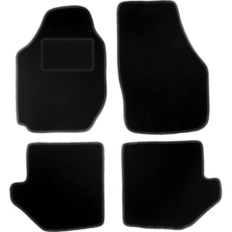 Tapis en velours noir pour : Toyota RAV4 I SUV (1994-2000) (1/5)