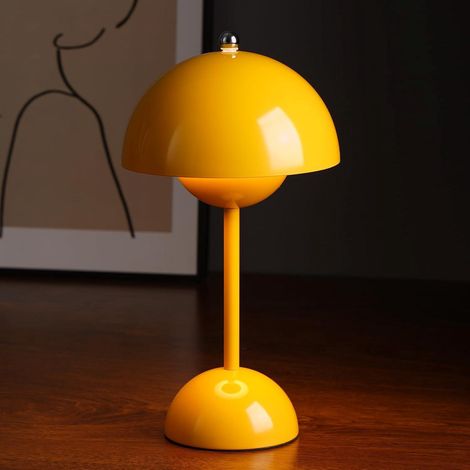Lampe à poser champignon LED 18x30cm – Métal jaune, tactile, USB Type-C – Design rétro milieu du siècle pour intérieur moderne (1/5)