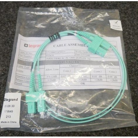 Cordon optique de brassage OM4 multimode LCS³ duplex SC/SC longueur 1m LEGRAND
