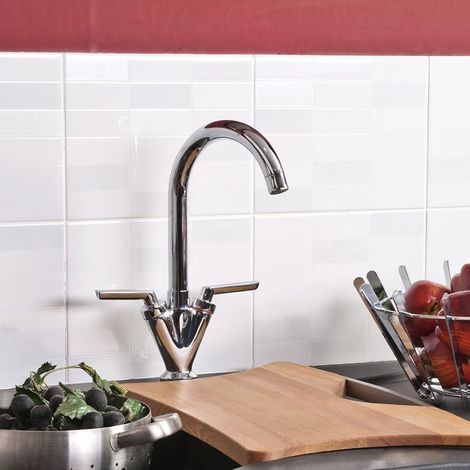 Modern Chrome Swivel Spout Mono Mixer Kitchen Tap (1/5)