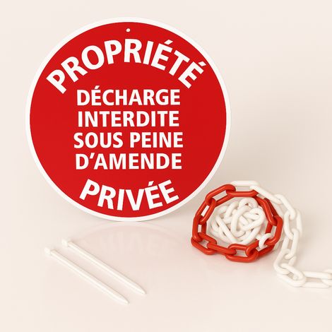 Propriété privée décharge interdite sous peine d'amende panneau prépercé avec chaine plastique rouge/blanc avec collier de serrage de serrage Diamètre 300 mm