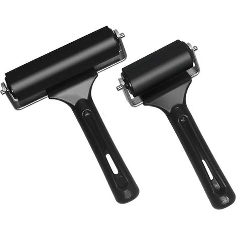 Set aus 2 Gummifarbwalzen mit 6 und 10 cm Durchmesser für Linolschnitt und Holzschnitt. (1/5)