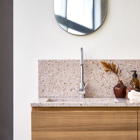 Crédence Ava en terrazzo premium pink 80 cm (1/5)