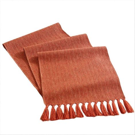 Chemin de table bohème champêtre, chemin de table orange à pompons fait main pour la maison (1/5)