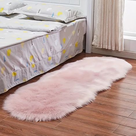 TRADE SHOP - Tappeto Cute Rettangolare Pelliccia Fluffy Colori Living Camera Letto 60x110 Cm - (1/4)