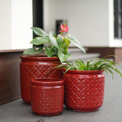 Set di vasi da giardino in ceramica fatti a mano - 3 pezzi (Ø 38/30,5/23 cm), lucido bordeaux con rilievo ornamentale a rombi, traspirante, resistente al gelo, con fori di drenaggio per giardino e bal (1/5)