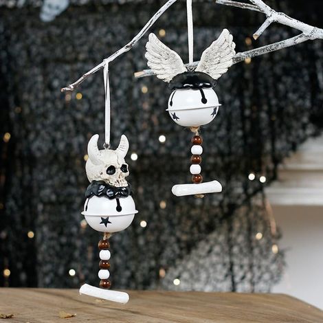 Ensemble de décorations d'Halloween en 4 pièces : ailes de crâne, cloches, pendentifs en résine, décorations de maison hantée. (1/5)