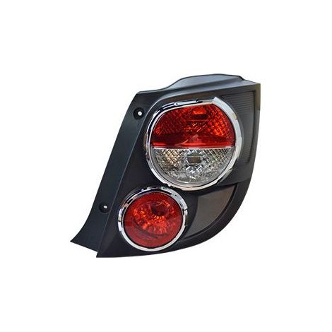 Feu arrière droit chromé Chevrolet Aveo 2 2011-2015