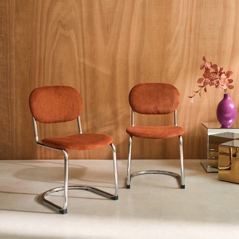 Lot de 2 chaises cantilever arrondie métal. velours côtelé camel et pieds chromés - L 47 x P 54.5 x H 81cm - Maloa (1/5)