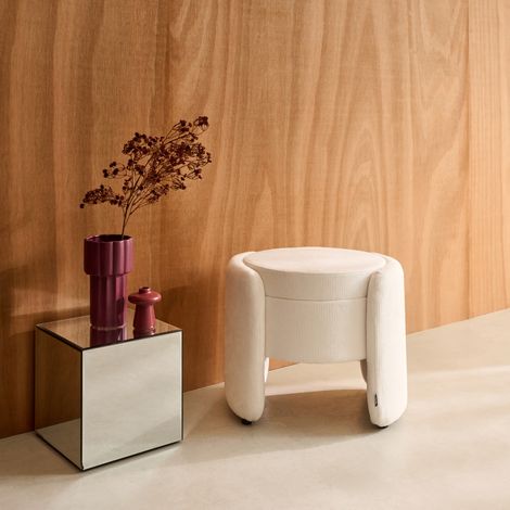 Tabouret coffre contemporain tissu blanc. L 53 x P 43 x H 45cm - Kalo (1/5)
