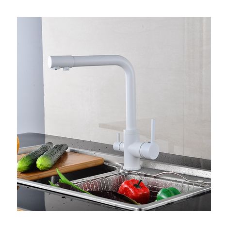Küchenarmatur mit Dreiwege-Umkehrosmosefilter und Doppelgriff, elegantes weißes Design.