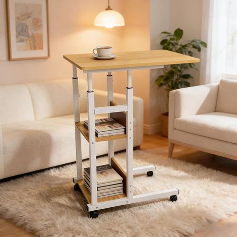 Table de chevet réglable en forme de C avec roulettes verrouillables et 2 étagères de rangement, table basse, hauteur réglable de 70 à 80 cm pour le salon et la chambre à coucher (couleur bois) (1/5)