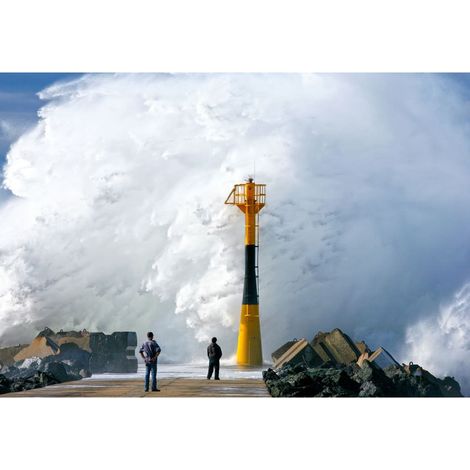 Tableau sur toile tempête à Anglet 45x65 cm - Impression sur Toile Murale Décorative - Image imprimée en HD sur Toile - Toile sur Châssis en Bois FSC - Fabriqué en France (1/5)
