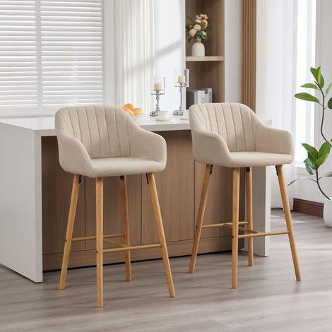 Tabourets de bar modernes de style européen, à dossier haut et accoudoirs, assises recouvertes de lin et pieds en bois. Conviennent pour les cuisines et les îlots de cuisine. Lot de deux tabourets de 