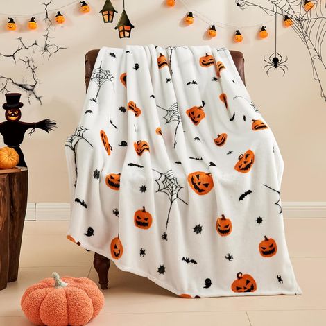 Couverture douce et confortable pour Halloween, motif citrouille, chauve-souris et toile d'araignée à carreaux blancs, idéale pour canapé, lit et décoration intérieure (50 x 60 pouces). (1/5)