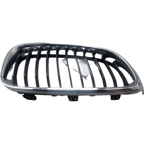 [PRODUIT D'OCCASION] Grille Calandre Droit BMW Serie 3 ♻️ Ref Oe. 51135a3d032 - Garantie à vie (1/3)