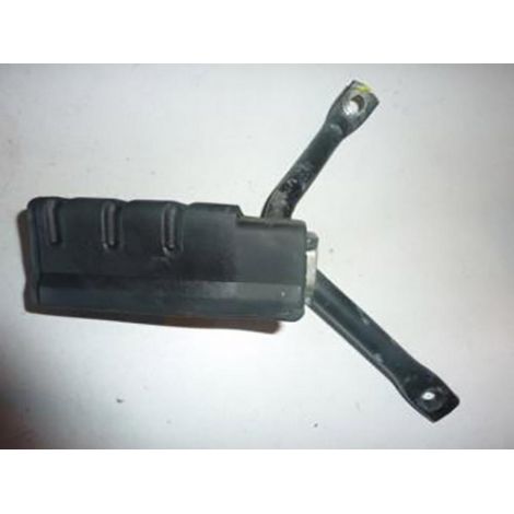 [PRODUIT D'OCCASION] Platine de repose pied passager droit origine pour Scooter Honda