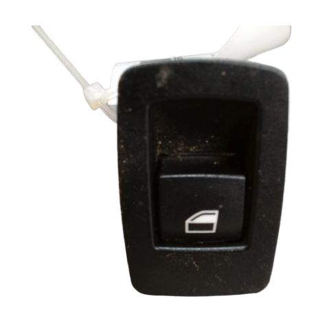 Commande Leve-glace Porte Arg BMW Serie 1 [PRODUIT D'OCCASION]♻️61319208106