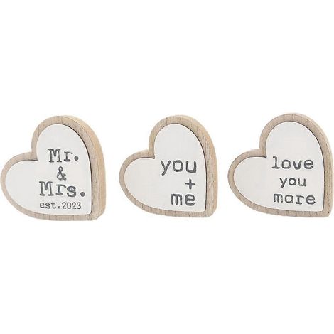 Herzförmige Holzornamente, Stehtische, Hochzeitsornamente aus Holz