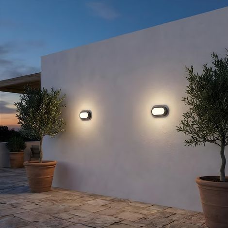 LedsC4 Basic - Applique Murale Extérieure LED 8.5W et 721lm avec Blanc Chaud 2700K. Diamètre 22cm. Structure en Aluminium. Usage Extérieur IP66. Coloris Gris
