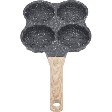Poêle à œufs en aluminium pour 4 œufs, revêtement antiadhésif, idéale pour cuire des œufs durs et préparer des crêpes. Nettoyage facile grâce à sa poignée en bois. Compatible gaz et induction. Design (1/5)
