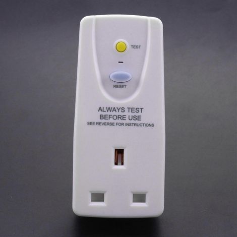 Deux prises de disjoncteur différentiel 13 A avec dispositif de protection différentielle, prise RCD, interrupteur-disjoncteur domestique - prise (1/5)