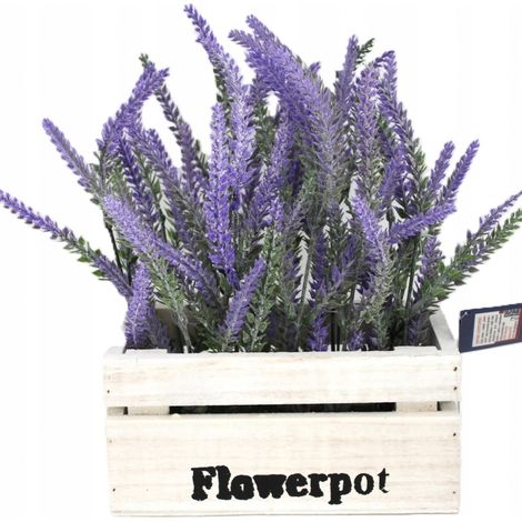 Lavanda artificial en una caja de madera: decoración rústica para interiores. (1/5)