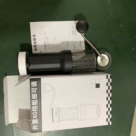 Ortviai Moulin à café manuel 40 réglages, corps en aluminium, burin en acier inoxydable CNC420, bac transparent et manivelle longue (1/5)