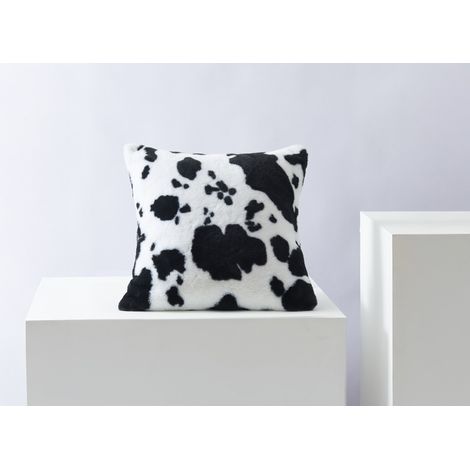 Coussin carré 45x45 cm en tissu poils effet peau de vache noir et blanc SAKINA (1/2)