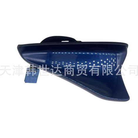 96210S3100 is a universal shark fin antenna for Hyundai and Kia automobiles, designed to enhance signal strength. (1/4)