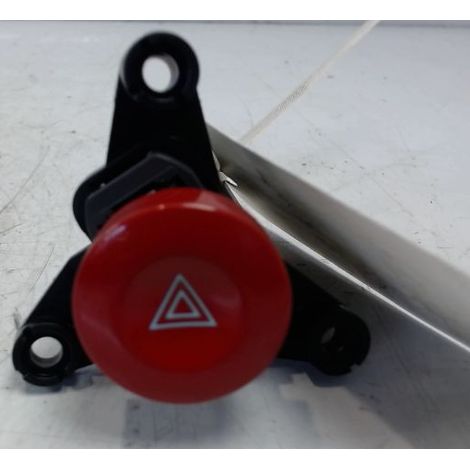 [PRODUIT D'OCCASION] Bouton De Warning CHEVROLET Matiz 05- ♻️ Ref Oe. 96602502 - Garantie à vie (1/2)
