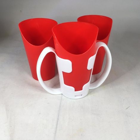 Gobelets - Découpe pour le nez - Avec support - Lot de 3 - Rouge