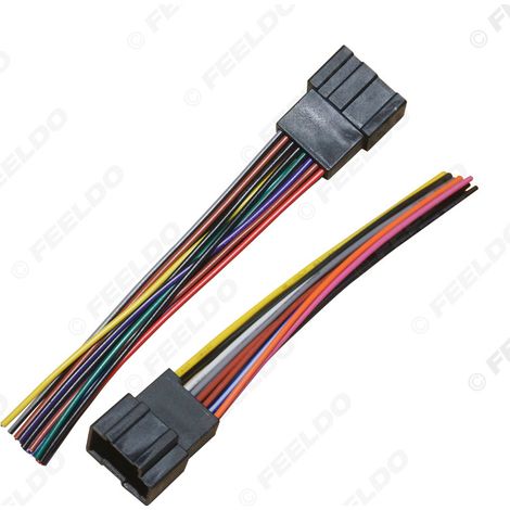 Compatible with Chevrolet Captiva, Enclave and Koleos: 30-pin CD audio connection cable, ISO navigation upgrade cable, full pin configuration. (1/5)