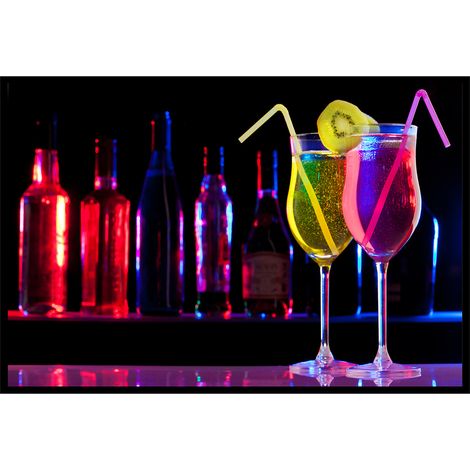 Affiche encadrée – Cocktails colorés et ambiance nocturne (1/5)