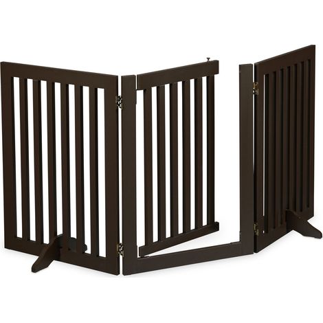 Relaxdays Large Safety Gate with Door, Pets and Children, Retractable, with Feet, Free-Standing Barrier, 70x154cm, Brown (1/5)