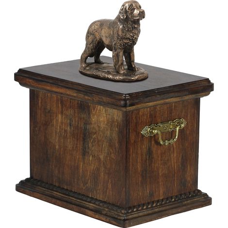 Terre-Neuve, Waterloo – une urne funéraire pour chien, une urne avec une statuette, une urne élégante de style classique signée Art-Dog (1/5)