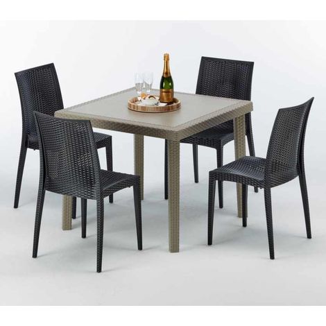 Mesa Cuadrada Beige 90x90 cm y 4 Sillas De Colores Elegance