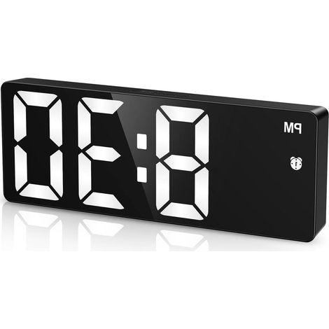 Réveil numérique LED avec 4 niveaux de luminosité et fonction snooze - Groot écran LED - Fonctionne sur piles/type C (1/5)