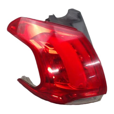 [PRODUIT D'OCCASION] Feu Arrieree Gauche  PEUGEOT 2008 ♻️ Ref Oe. 9678074280 - Garantie à vie (1/2)