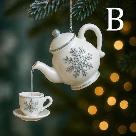 Teapot Ornament - Christmas Tea Pot Decor With Pouring Tea Effect - Vintage Festive Hanging Decoration - Red Holly Berries Design - 1 Piece (1/3)