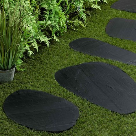 Pas japonais en ardoise naturelle gris-noir – Grand format irrégulier ±3 cm – Vendu à l’unité pour aménagement extérieur