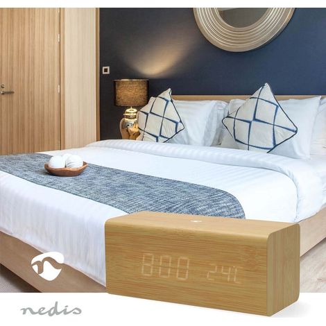 Nedis Digital-Wecker-Radio / LED / USB-C™ Female / FM / Snooze-Funktion / Sleep Timer / Anzahl Alarme: 2 / Holz