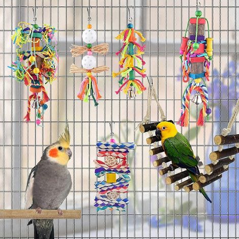 Lot de 7 jouets à mâcher pour perroquets, comprenant un perchoir en bois et une échelle pour perruches calopsittes. (1/4)