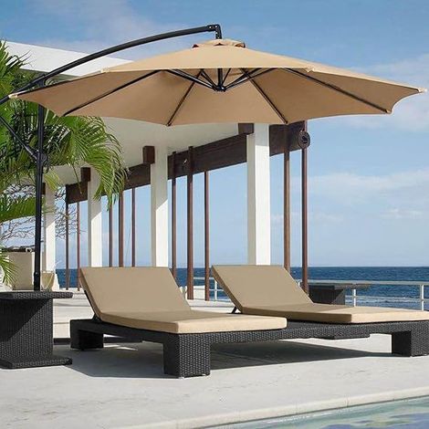 Toile de rechange pour parasols dotée d'un tissu résistant aux éclaboussures adaptée aux jardins et aux terrasses. Conçue pour les parasols de 2,5 mètres à 8 baleines. (1/4)