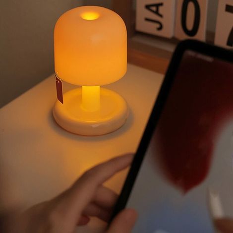 PC-Nachtlicht-Wasserhahn mit 1-Stunden-Timer, Lichtregler, Babyschlafhilfe, Nachtlicht zum Füttern, Kinderzimmer-Ambientelicht für Jungen und Mädchen - Crezuo (1/4)