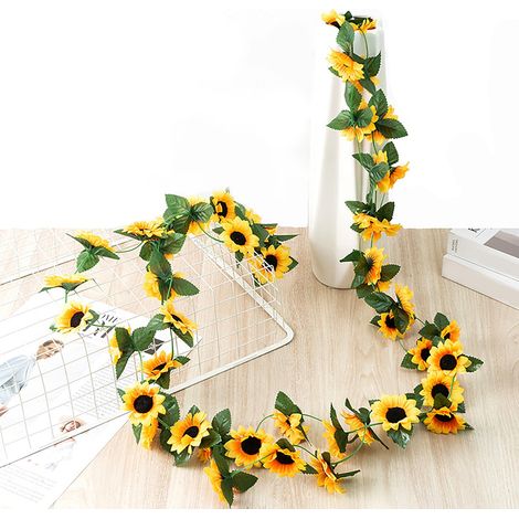 Guirlande De Tournesols Artificiels - 2,5 M - Fleur En Soie Avec Feuilles Vertes - Décoration Intérieure Extérieure Mariage Jardin Cuisine Salle De Fête - 1 Pièce (1/4)